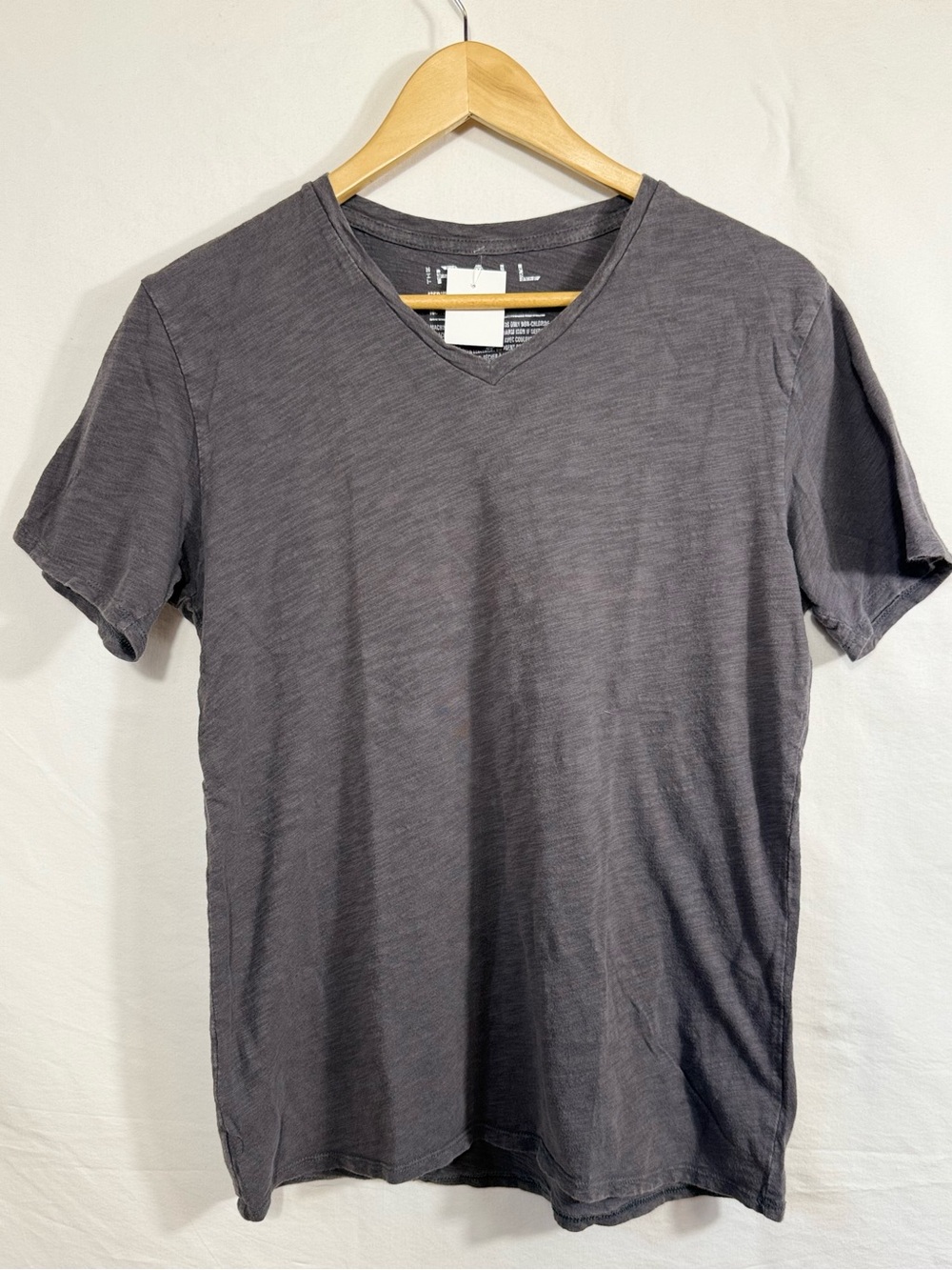 The Rail Trim Fit V-Neck 100% Cotton T-Shirt